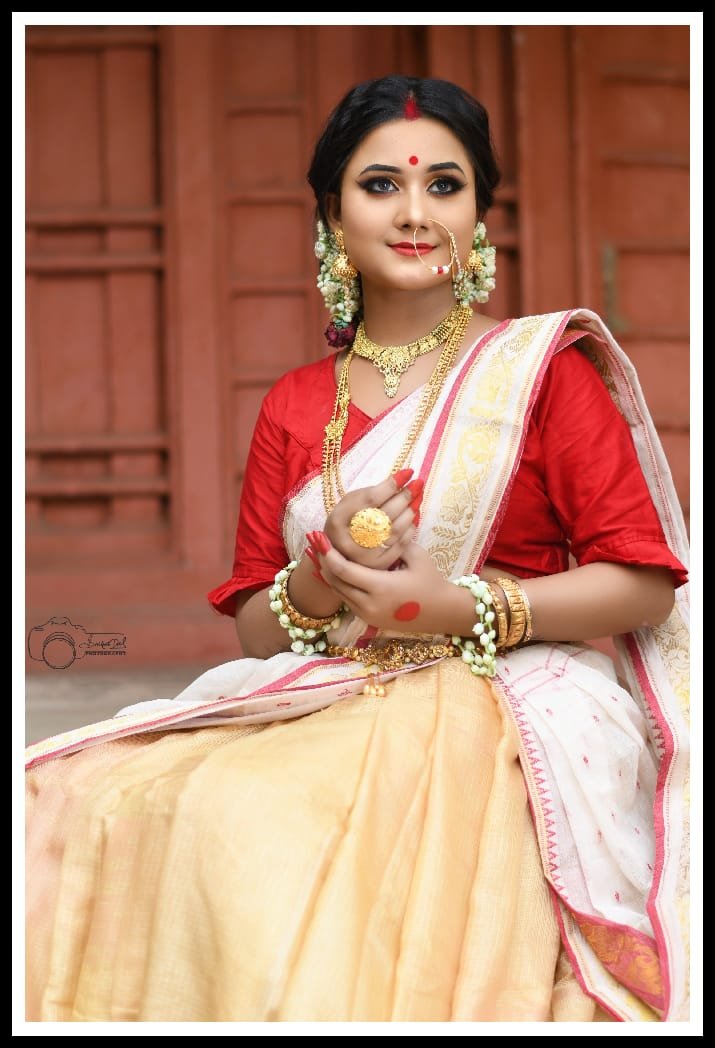 Photographer Mr. Saikat Das in Morepukur